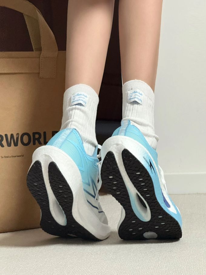 陨石色 水洗蓝 纯净池塘 低帮 系带 