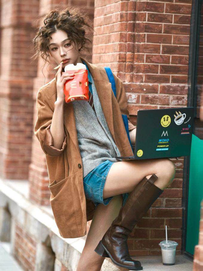 麂皮绒 H型 翻驳领 中长袖 基础袖 谷糠色 五子雀 沙漠棕榈色 基础扣饰 