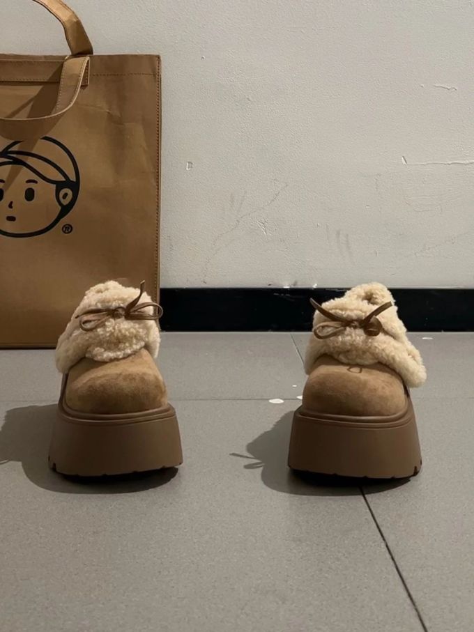 沙漠棕榈色 白鼬皮色 冰咖啡 皮革 