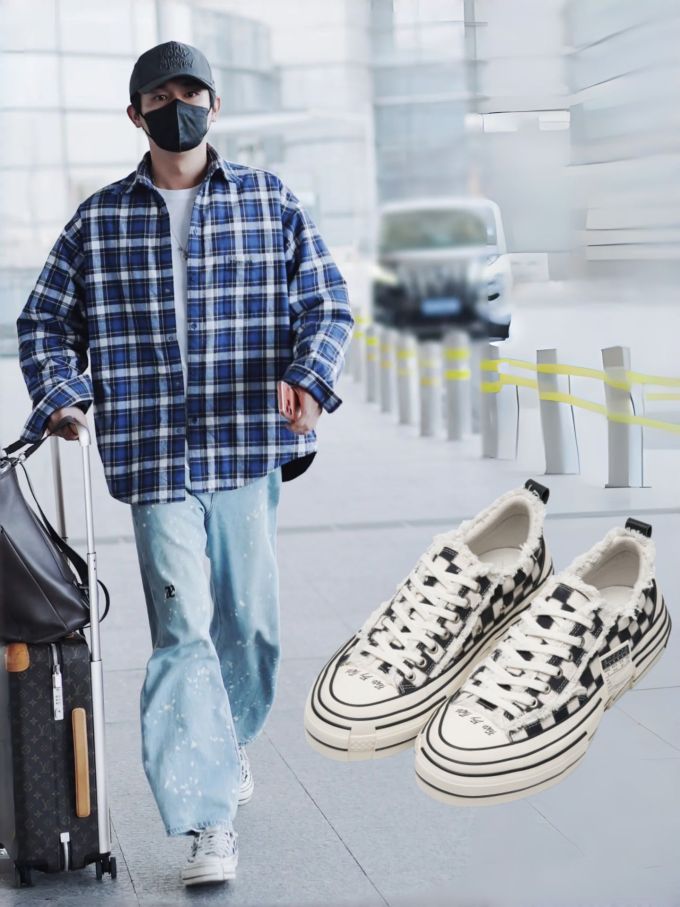 棉麻 衬衫领 中长袖 基础袖 满印&循环 格纹/菱格 海蓝色 海底蓝 方钠石蓝 基础扣饰 潮牌 日系休闲 休闲 