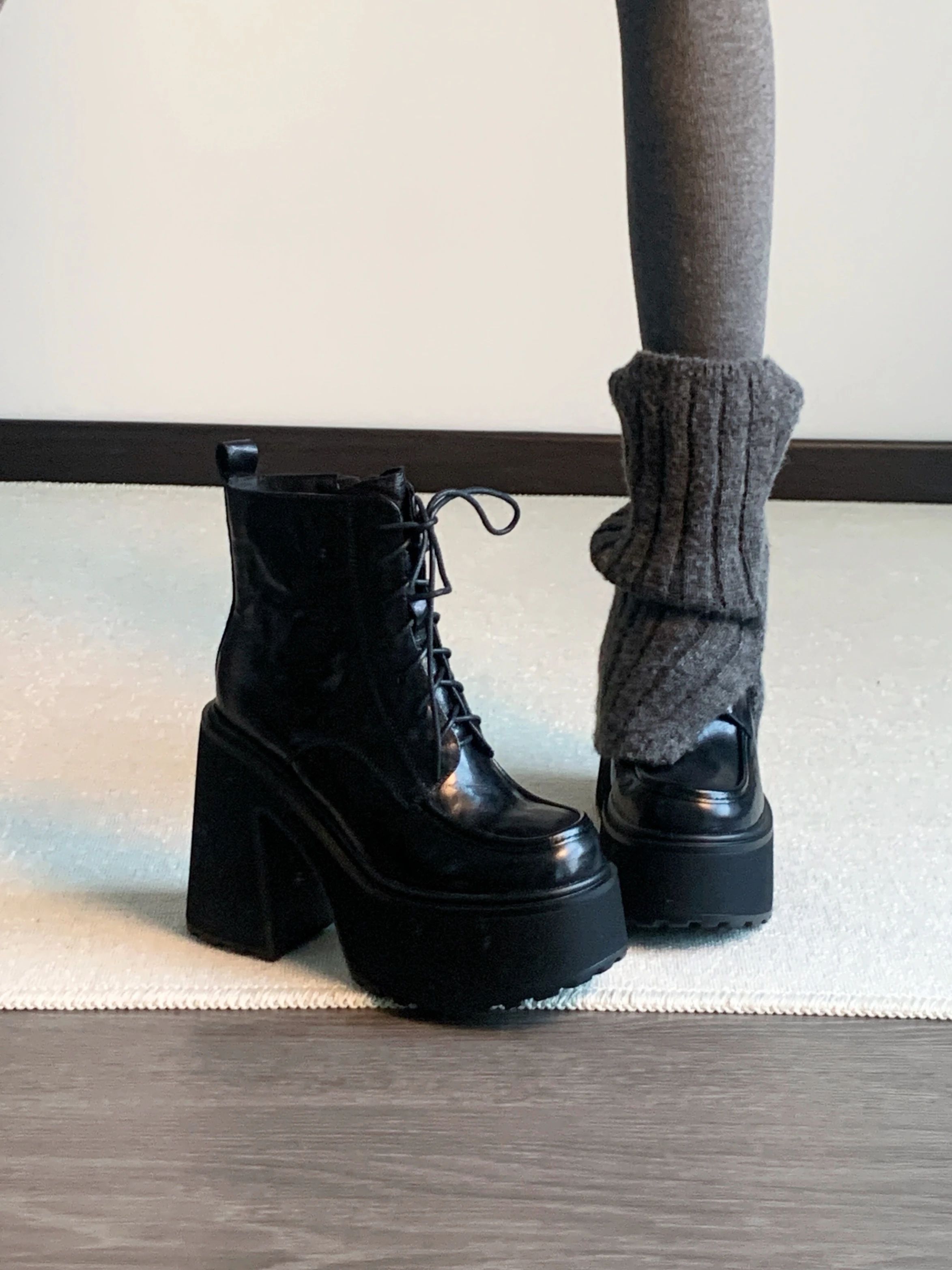 燕尾服 圆头 系带 皮革  - VALI鞋履AI设计主图