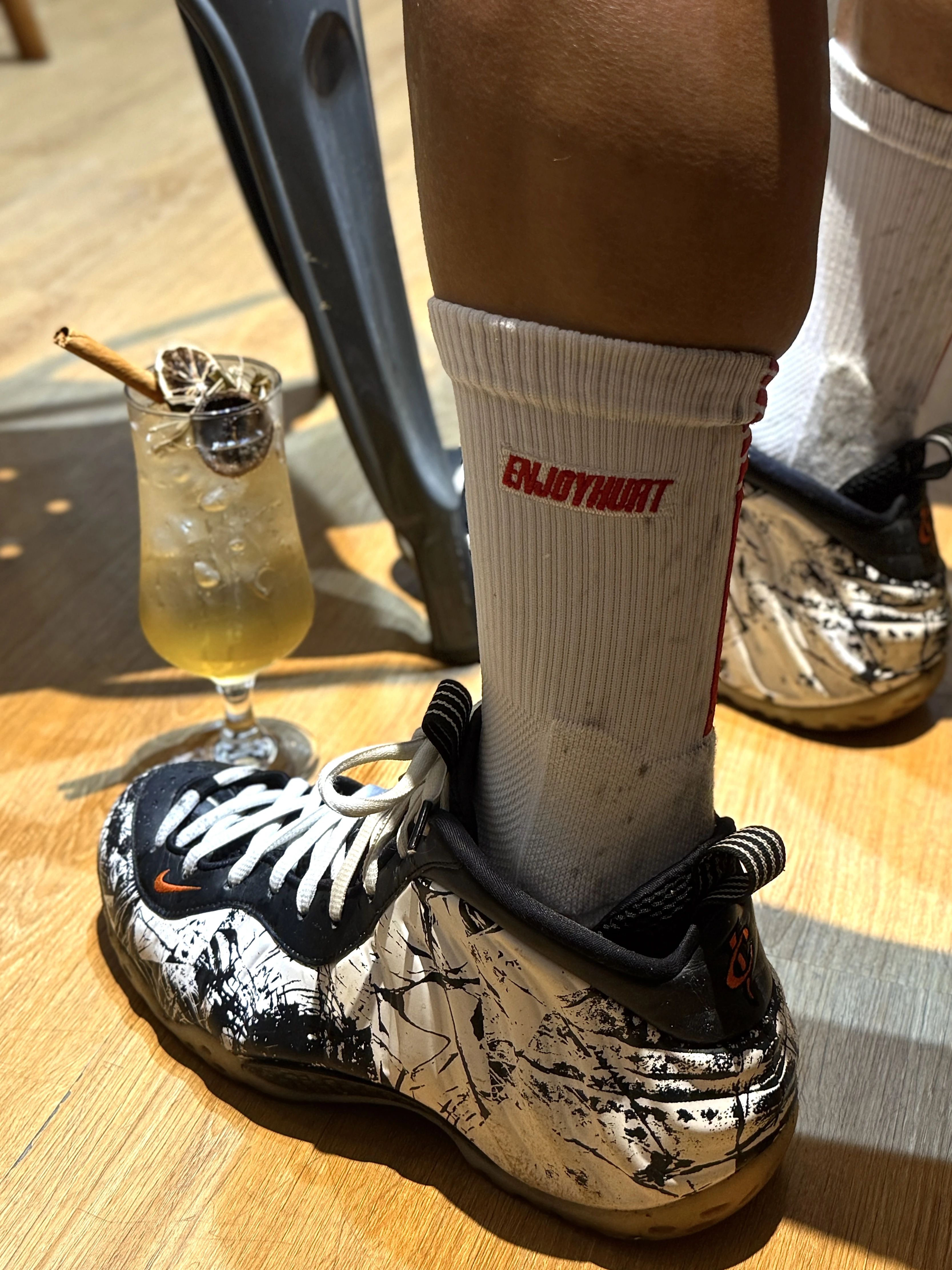 陨石色 僧袍色 薄云 低帮 弹力绳 系带  - VALI鞋履AI设计主图