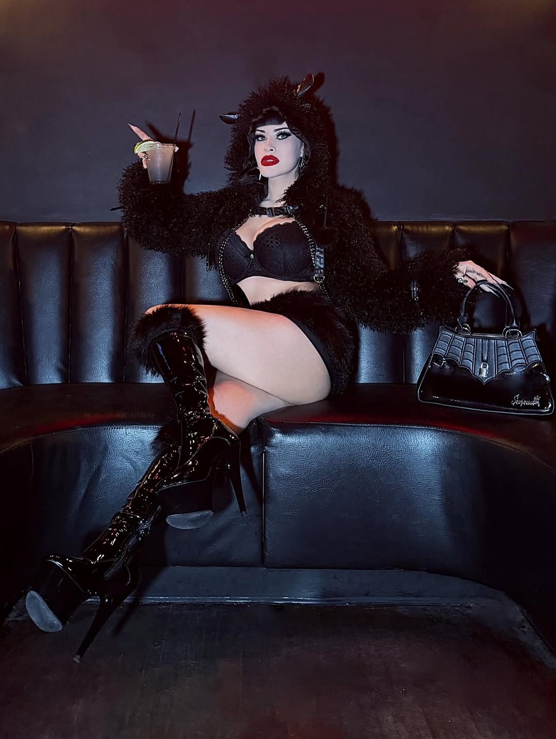 细跟 黑豆色 巧克力毛毛雨 系带 皮革  - VALI鞋履AI设计主图