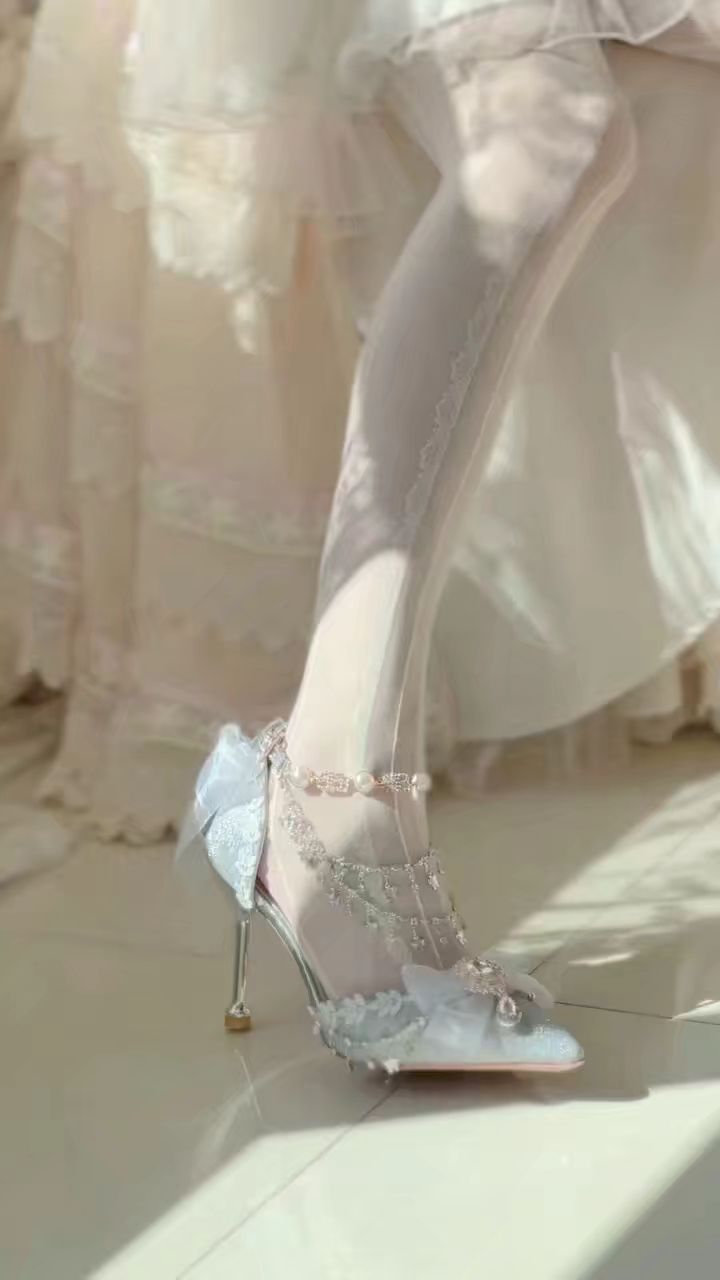 森林雾 比利时石块色 复古卡其色 袢扣 浅口鞋 皮革  - VALI鞋履AI设计主图