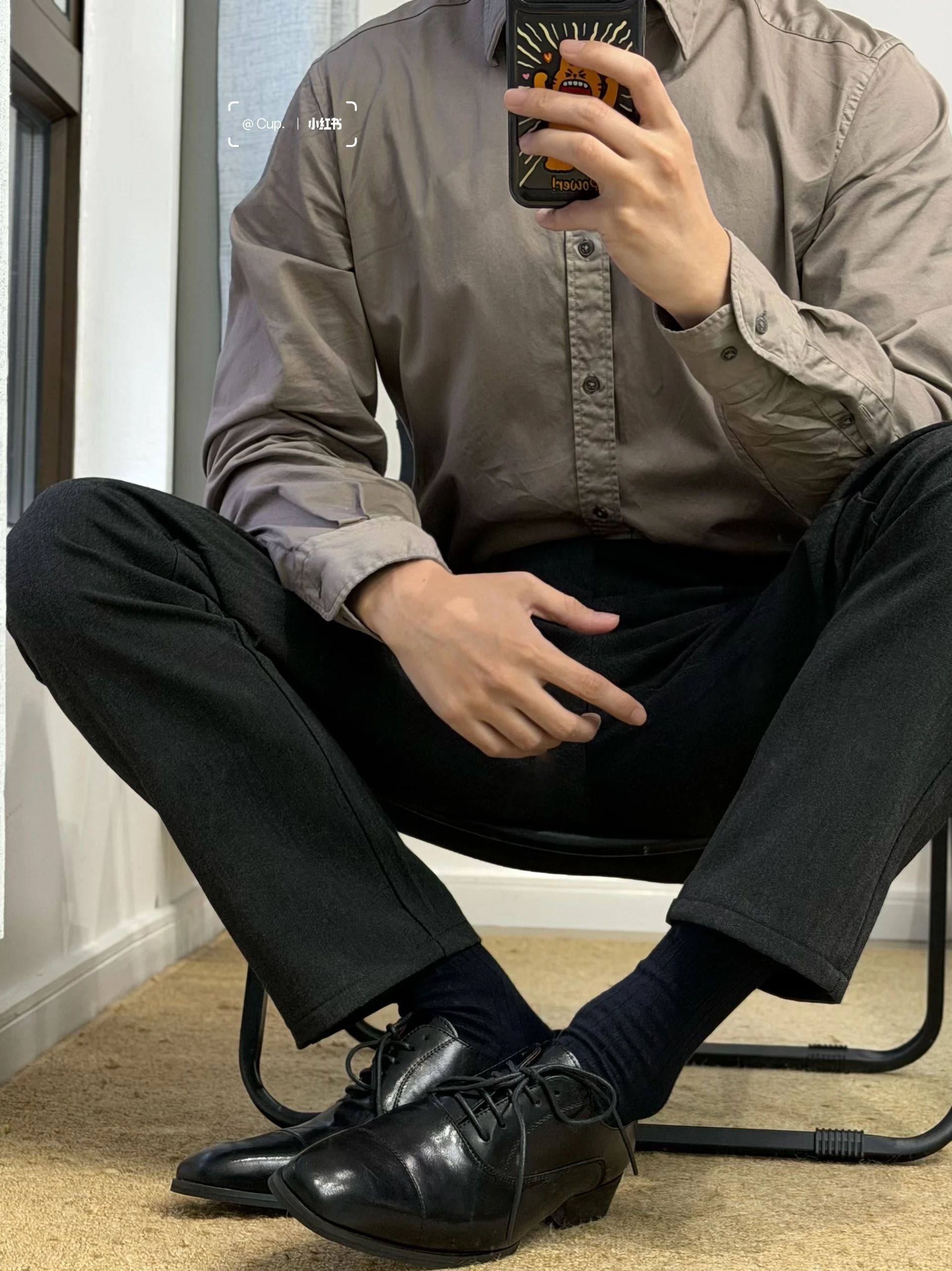 尾气黑 棕灰色 基础扣饰  - VALI鞋履AI设计主图