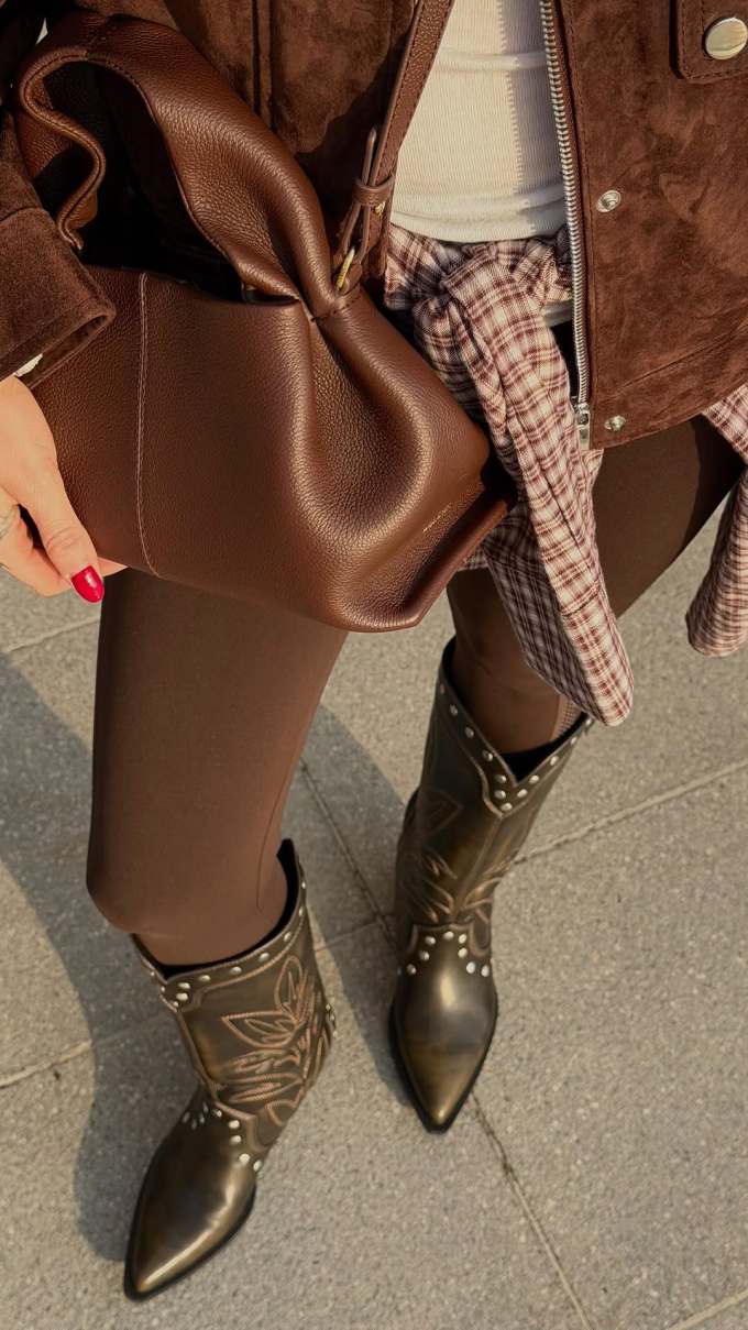 沙漠棕榈色 深洞 榉树色 尖头 皮革 拉链 