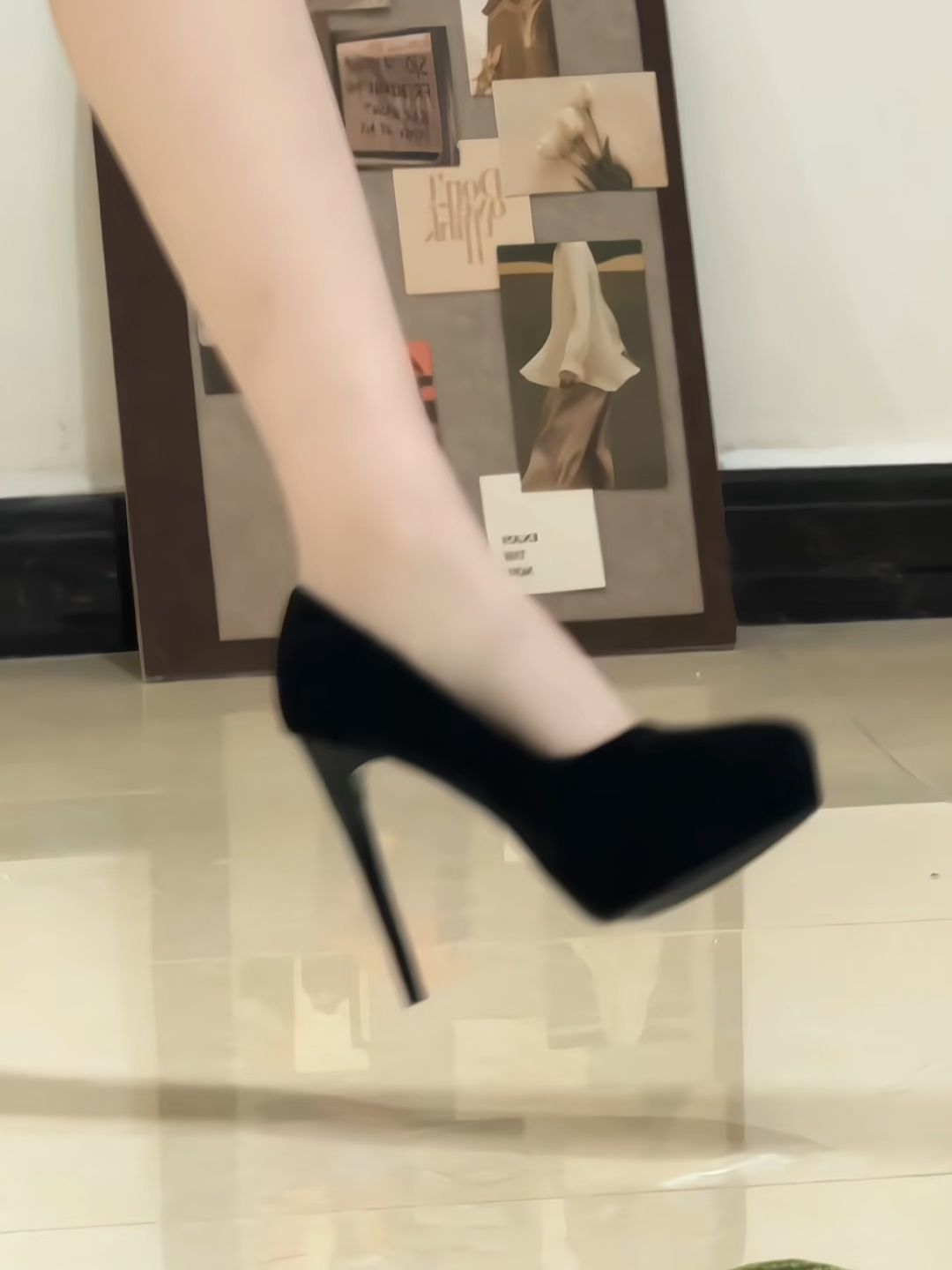 高跟 细跟 燕尾服 橄榄黑 低帮 一脚蹬 浅口鞋  - VALI鞋履AI设计主图