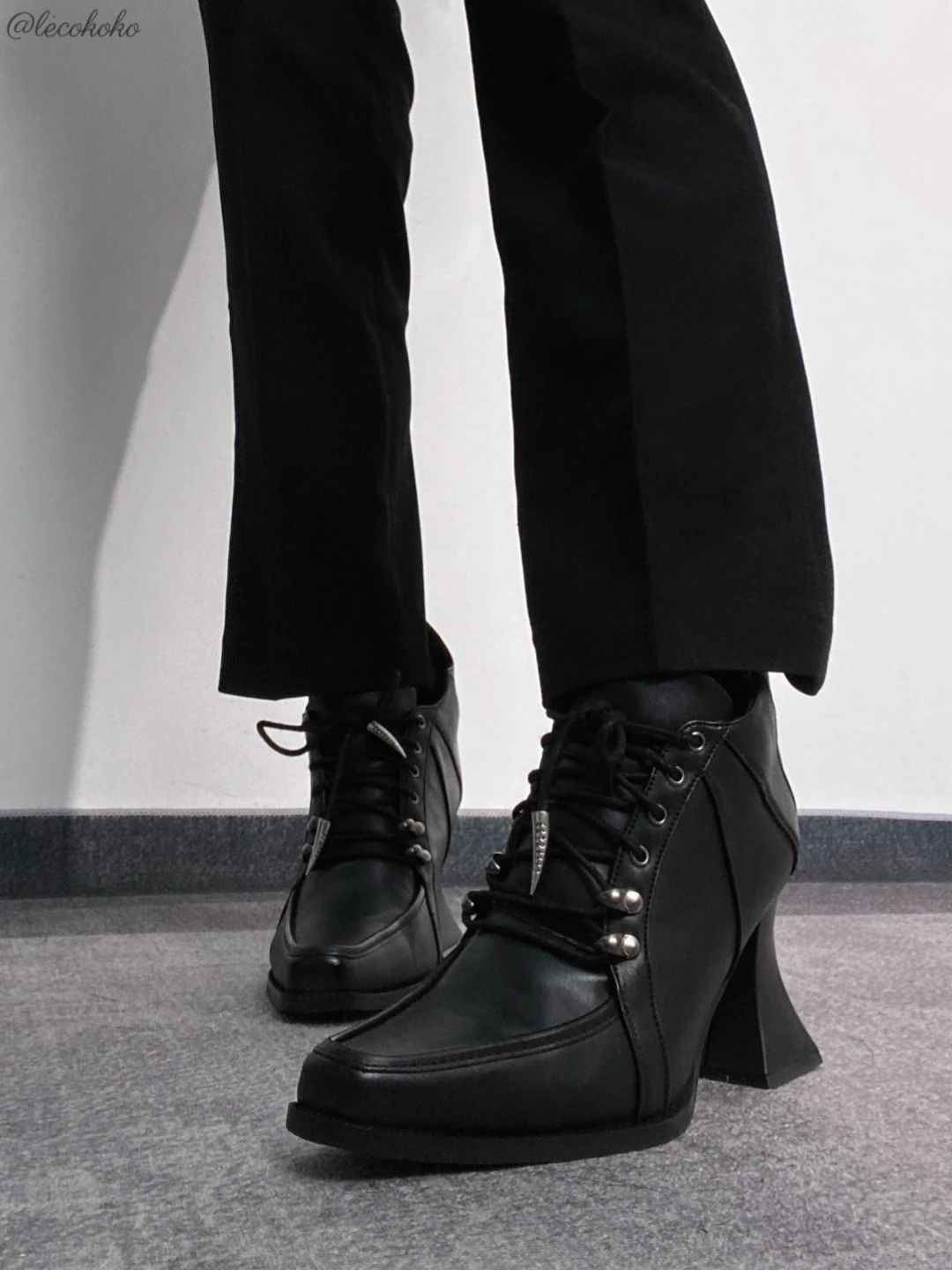 燕尾服 不可穿透 系带 皮革  - VALI鞋履AI设计主图