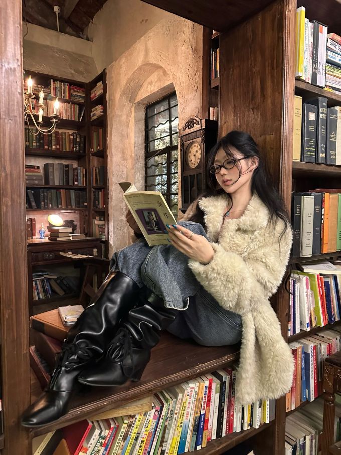 皮草面料 H型 翻领 中长袖 裘毛袖 燕尾服 巨石色 香蕉肉色 