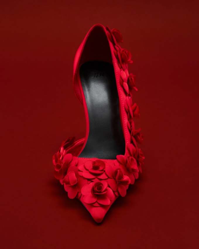 枸杞 陨石色 巴贝多樱桃色 尖头 低帮 一脚蹬 浅口鞋 布面 