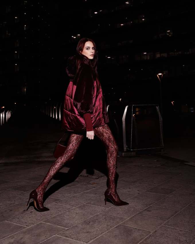 高跟 细跟 黑豆色 西拉葡萄色 波特酒色 尖头 系带 网面 