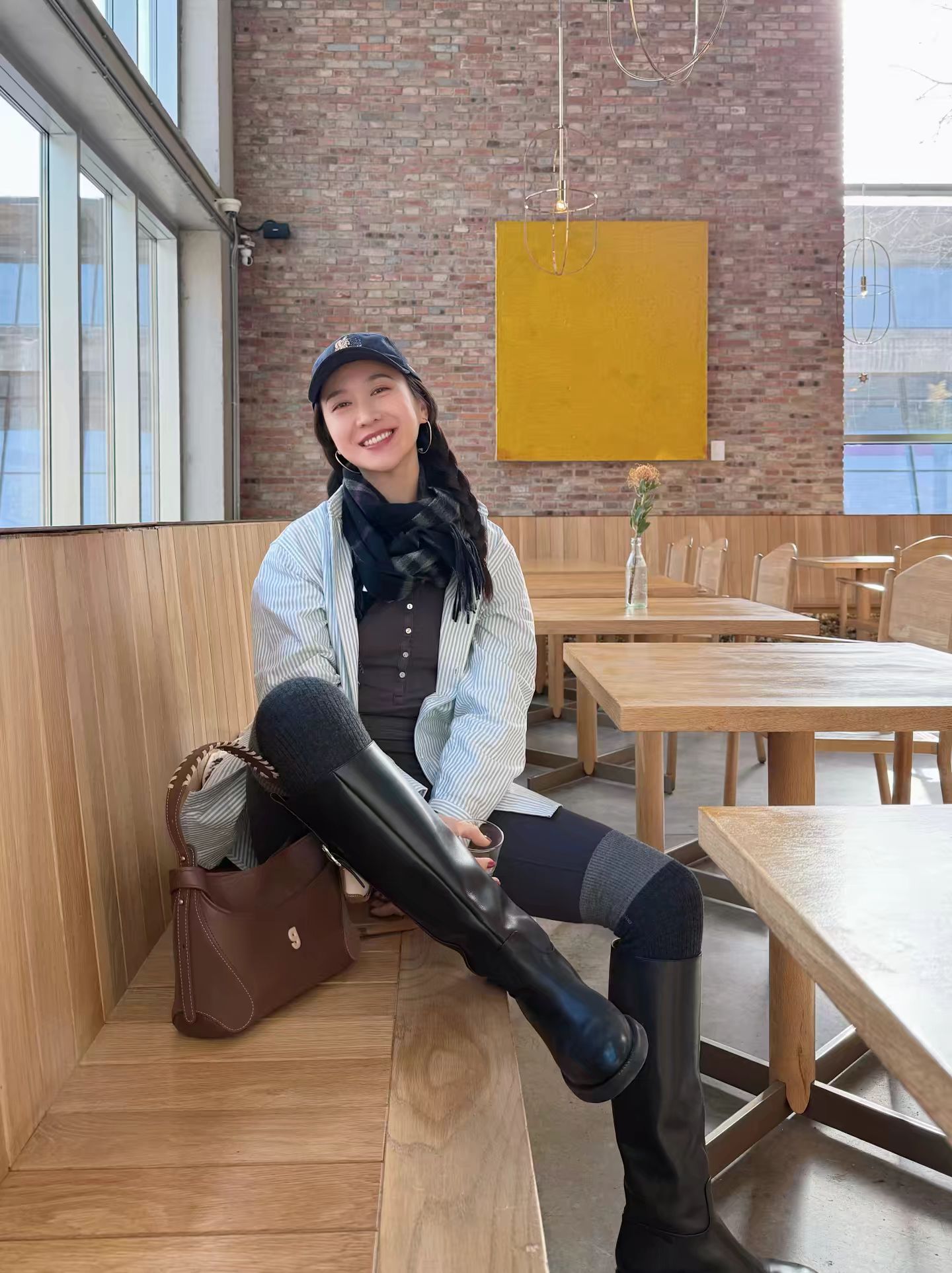 无烟煤色 铁灰色 火山灰 圆头 皮革  - VALI鞋履AI设计主图