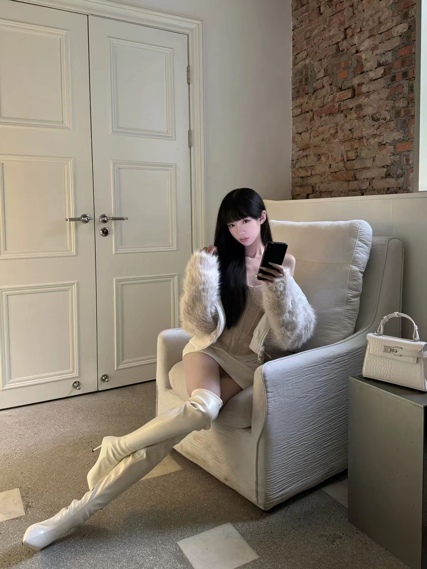 酸豆色 岩石灰 巨石色 皮革  - VALI鞋履AI设计主图