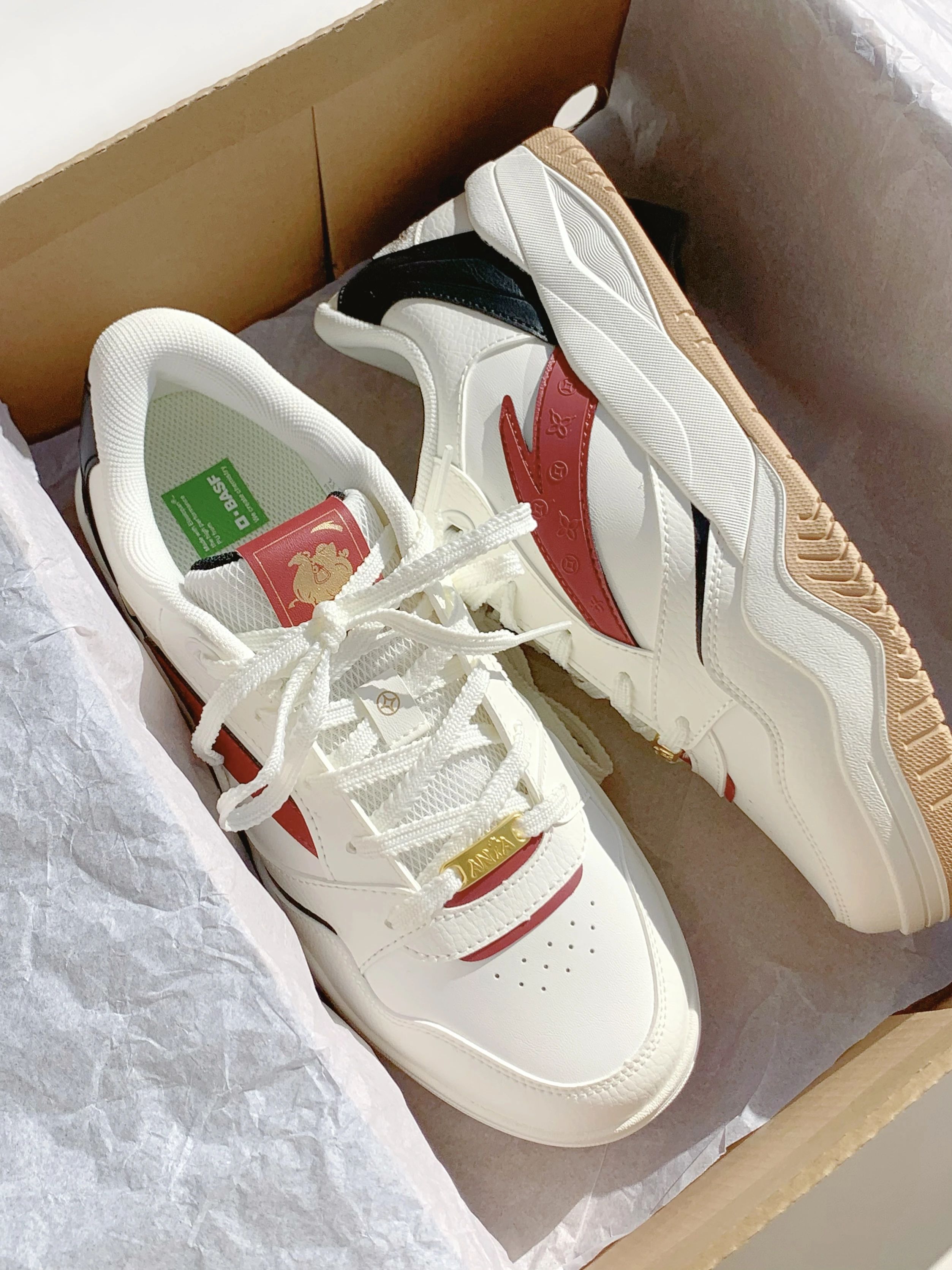 银白 婴儿爽身粉 燕麦色 低帮 系带 皮革  - VALI鞋履AI设计主图