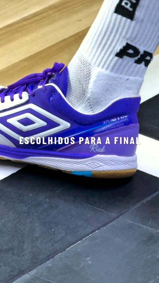 黑莓果酱 简单紫色 蓝鹭色 低帮 