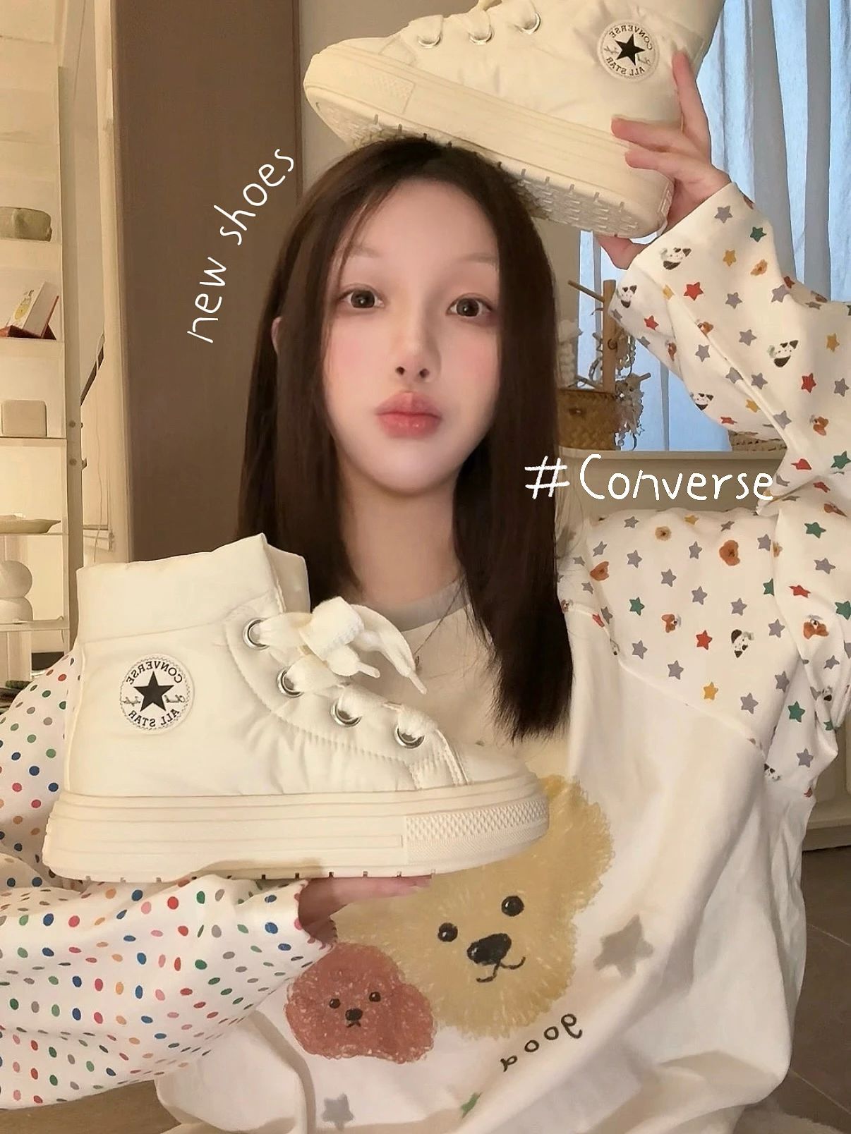 针织面料 基础袖 局部印染 字母 印花 胡桃色 蔓菁色 纯粹的幸福  - VALI鞋履AI设计主图