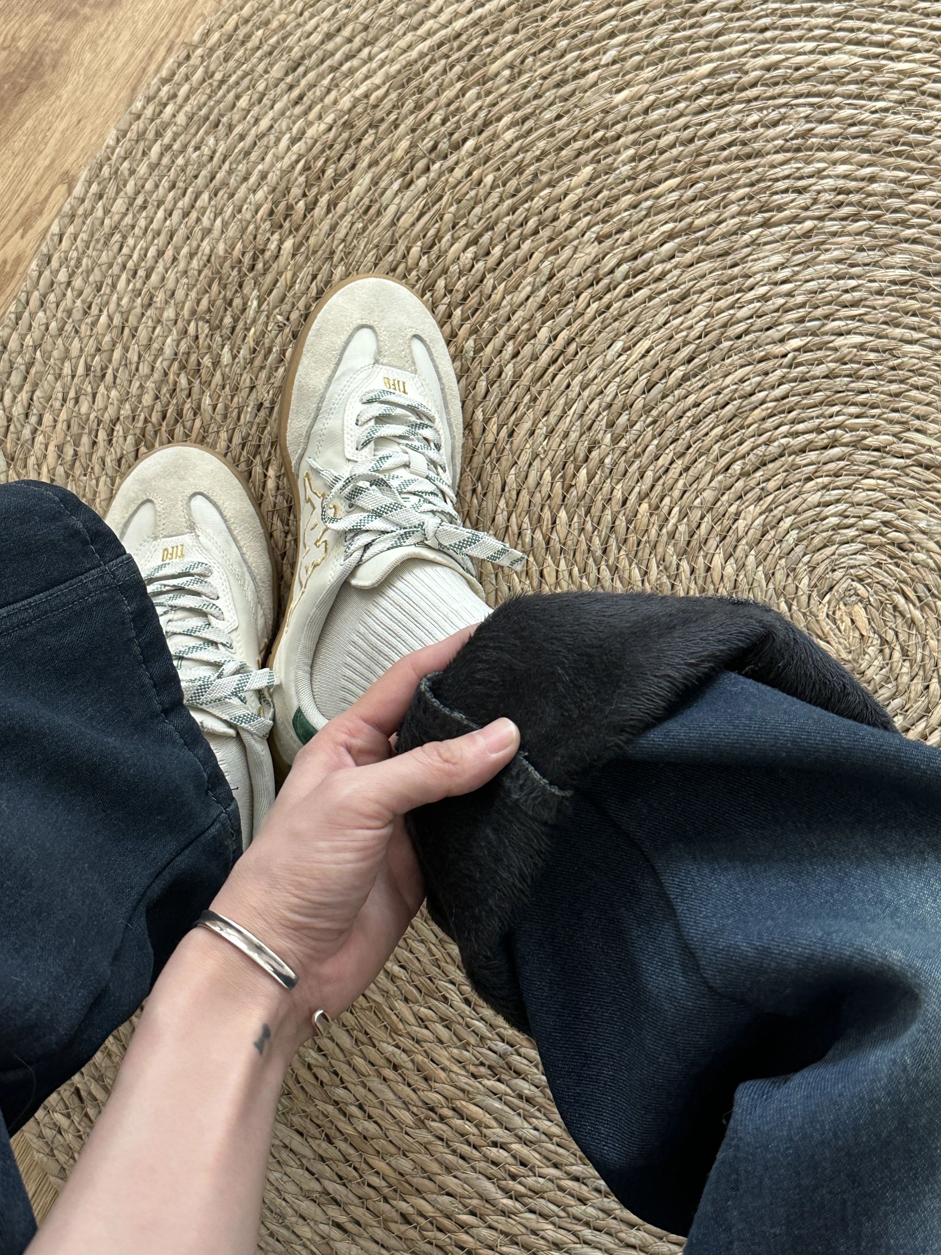 水洗蓝 尾气黑 风蓝色 系带 布面  - VALI鞋履AI设计主图