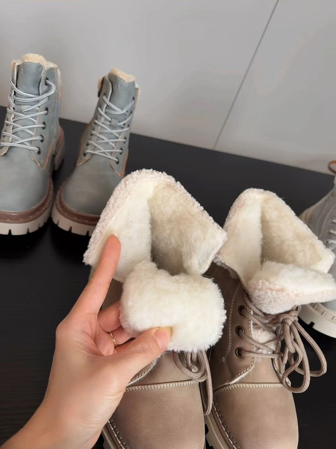 咖啡褐色 羊皮纸色 巴西沙 圆头 系带 皮革  - VALI鞋履AI设计主图