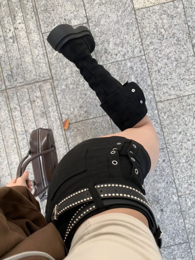 燕尾服 灯黑 圆头 皮革 