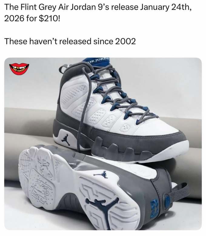 轻柔丁香 暗深蓝黑色 鲍鱼壳 中帮 皮革 