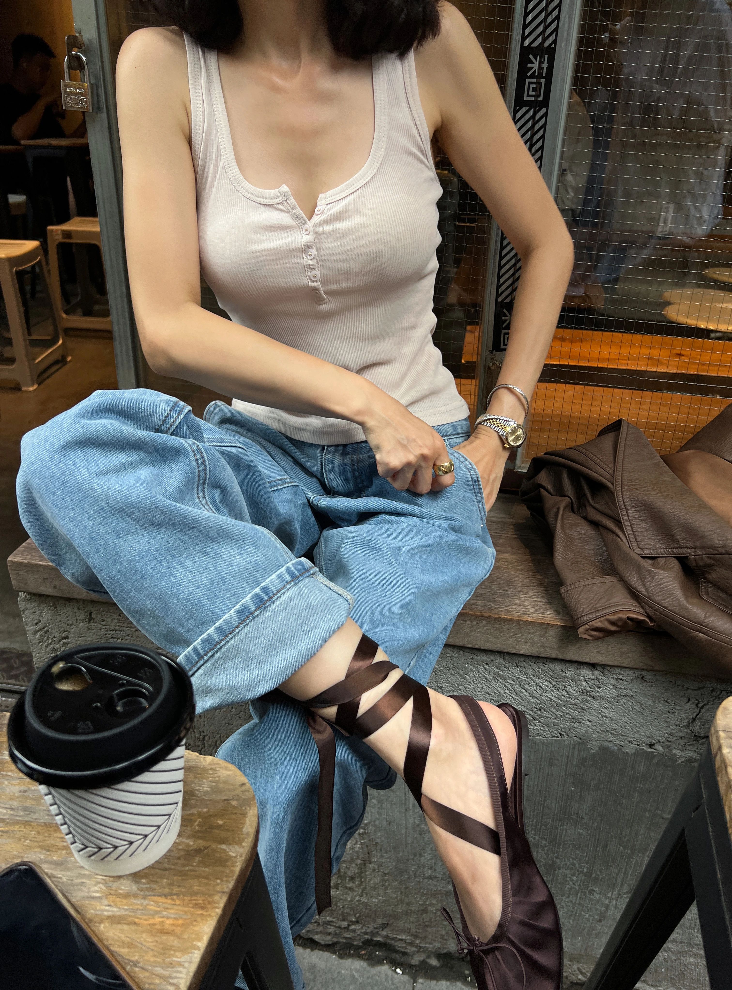 牛仔面料 洗水 黄昏蓝 轻盈蓝 天堂蓝 韩系休闲 休闲  - VALI鞋履AI设计主图