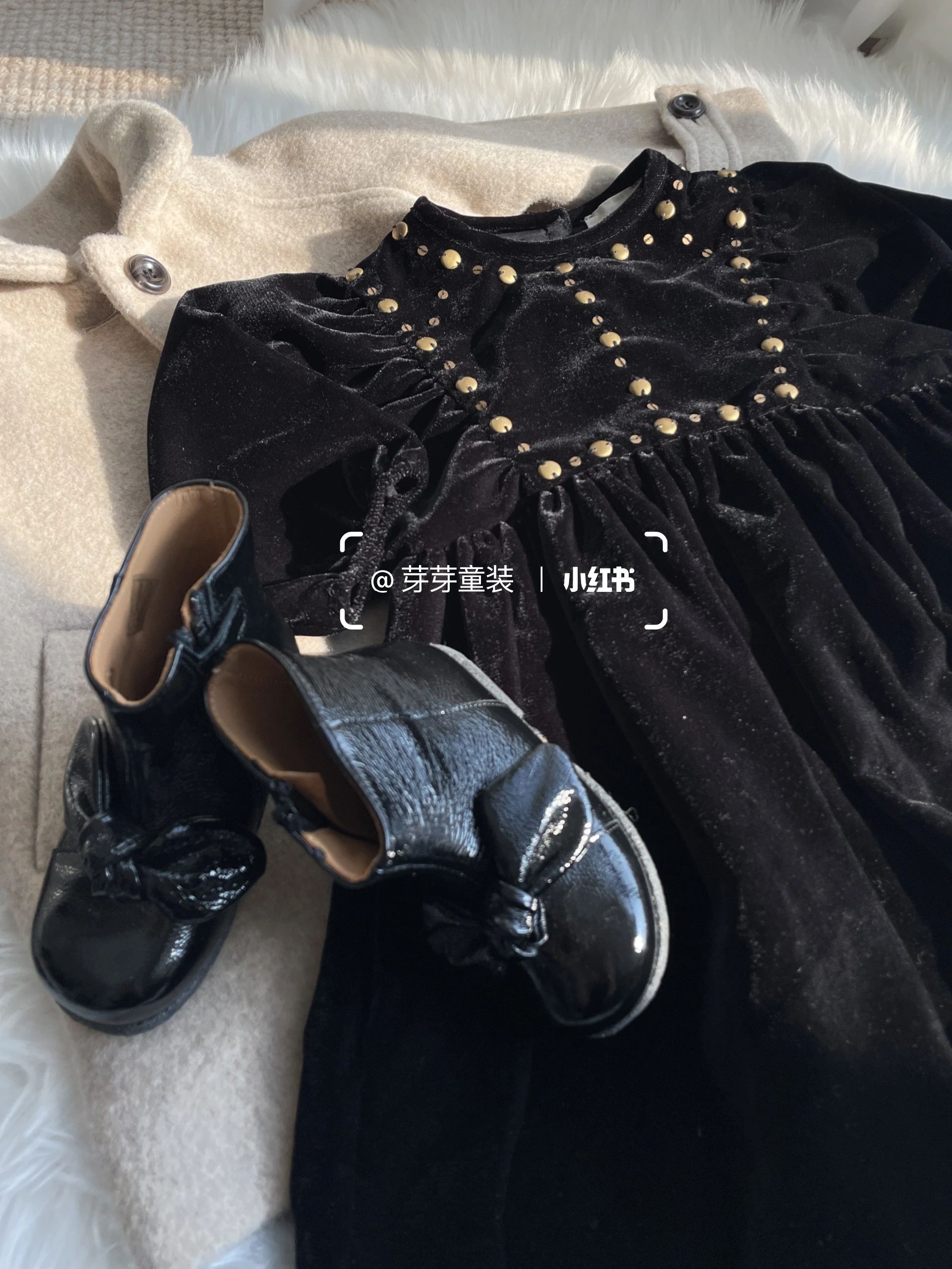 蓝黑色 白令海色 对流层 圆头 皮革  - VALI鞋履AI设计主图