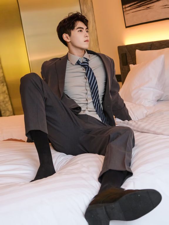 满印&循环 黑玛瑙 黑咖啡色 页岩灰 基础扣饰 都市休闲 都市  - VALI鞋履AI设计主图