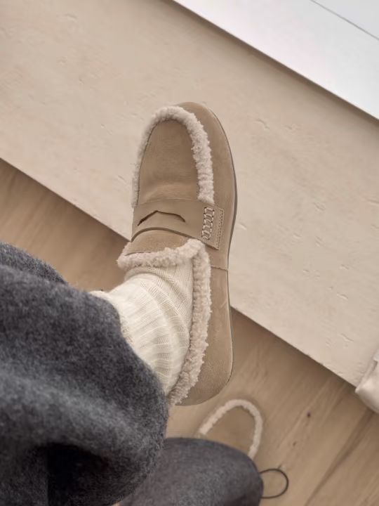 土罐色 可可奶油 纯粹的幸福 圆头 低帮 深口鞋 皮革  - VALI鞋履AI设计主图