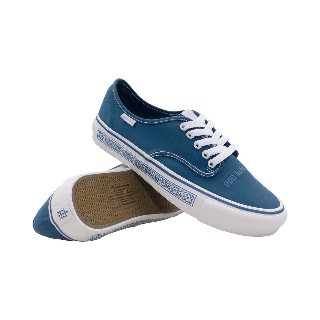 波塞冬蓝 暗蓝色 雪花石灰 低帮 系带 布面  - VALI鞋履AI设计主图