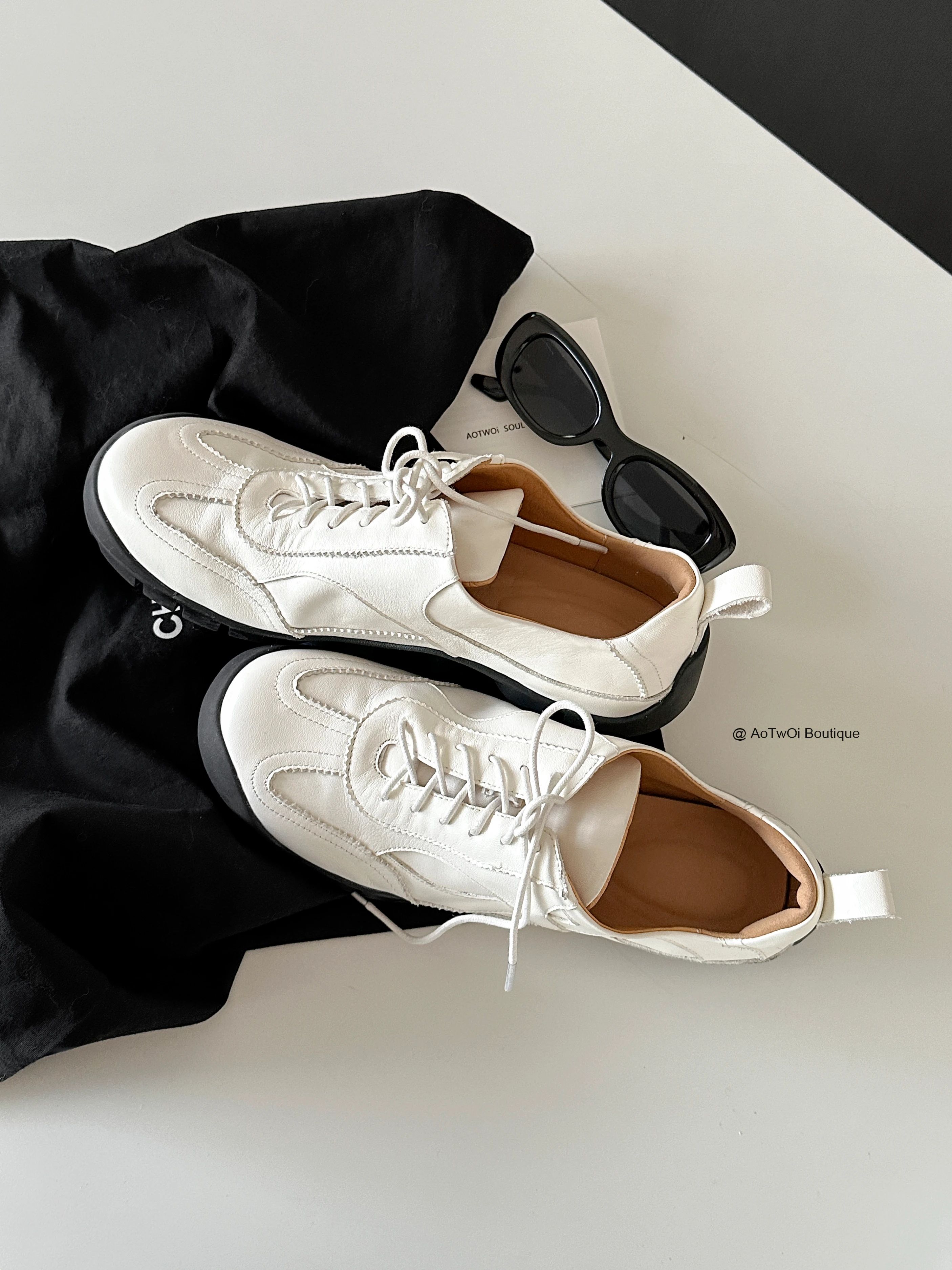 钟乳石 银白 云白 低帮 系带 皮革  - VALI鞋履AI设计主图