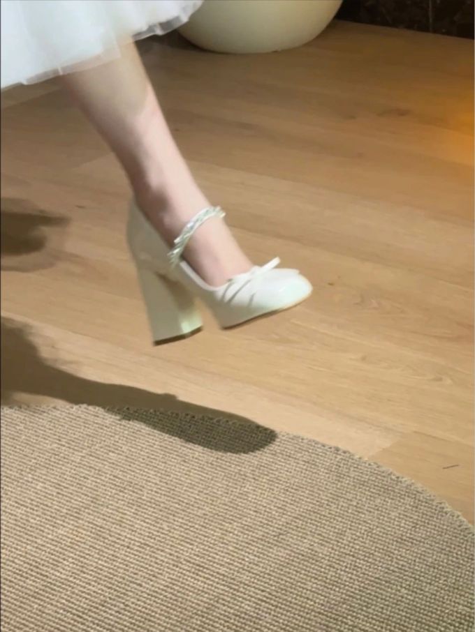 榆木色 香槟白 石板绿 圆头 中口鞋 