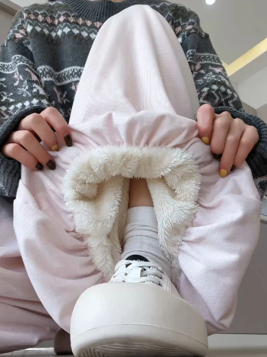 灌浆 亮白 古裙衬 圆头  - VALI鞋履AI设计主图