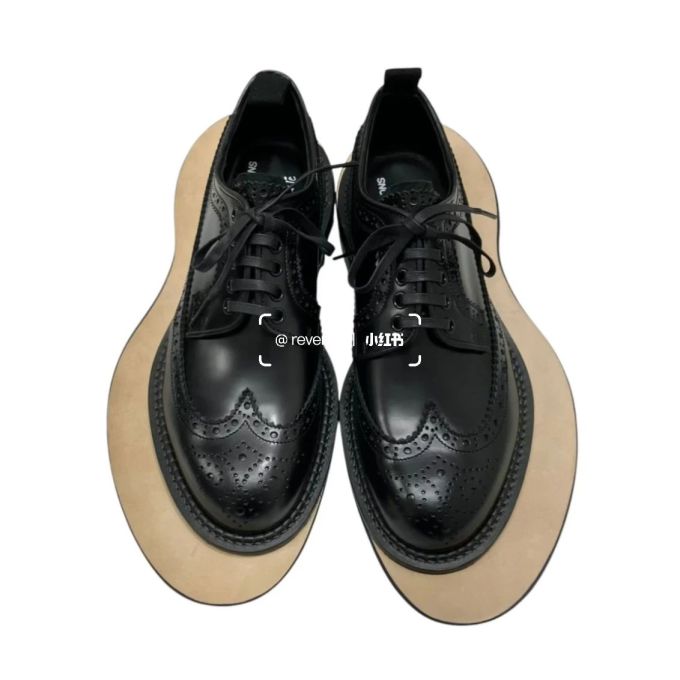 尾气黑 熏香色 青铜色 圆头 系带 皮革 