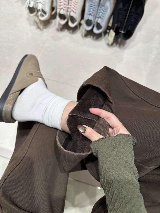 古裙衬 亮白 无帮 皮革 