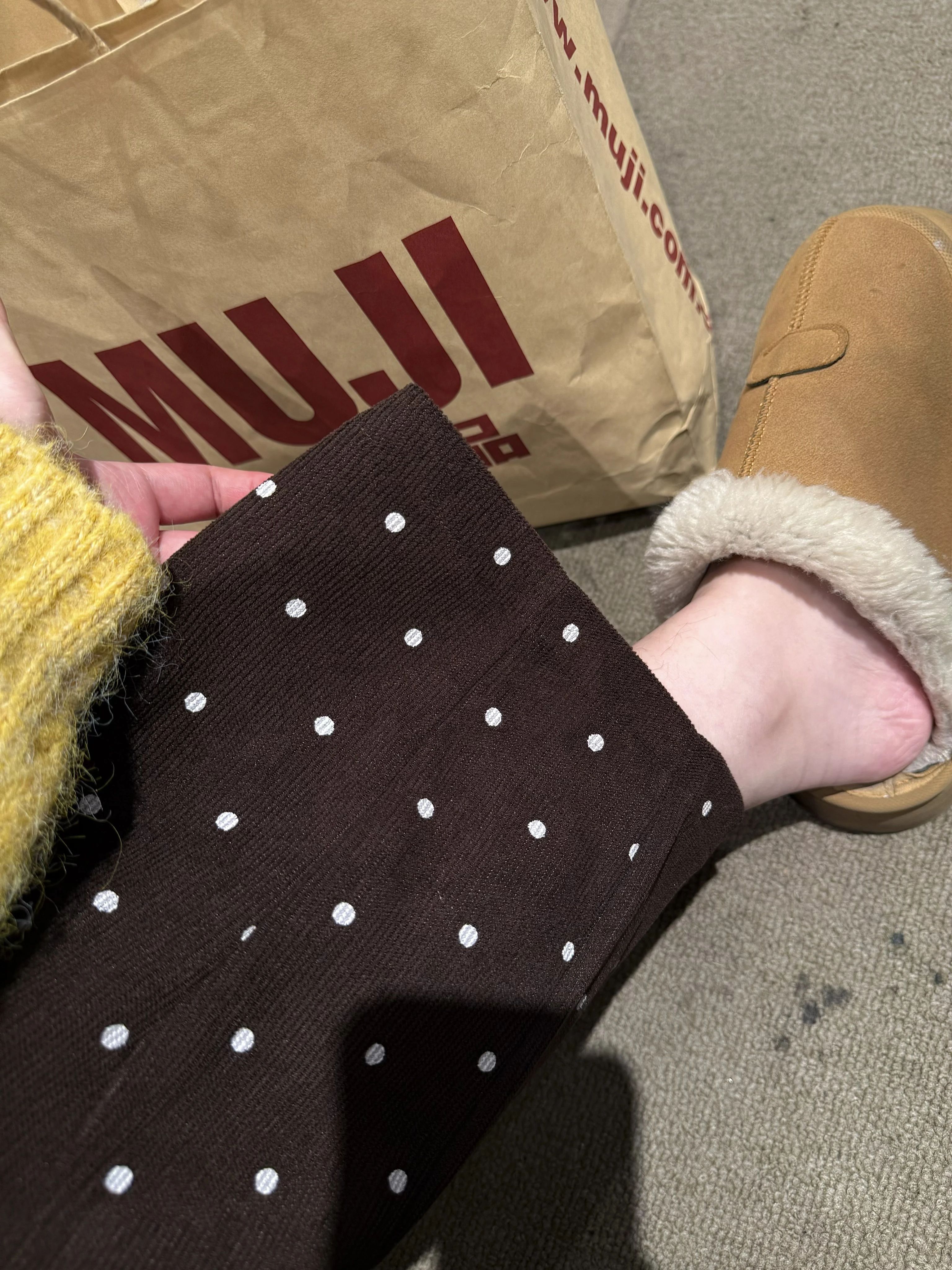 苹果黄 第戎黄 太妃糖色 无帮 绒毛/绒面  - VALI鞋履AI设计主图