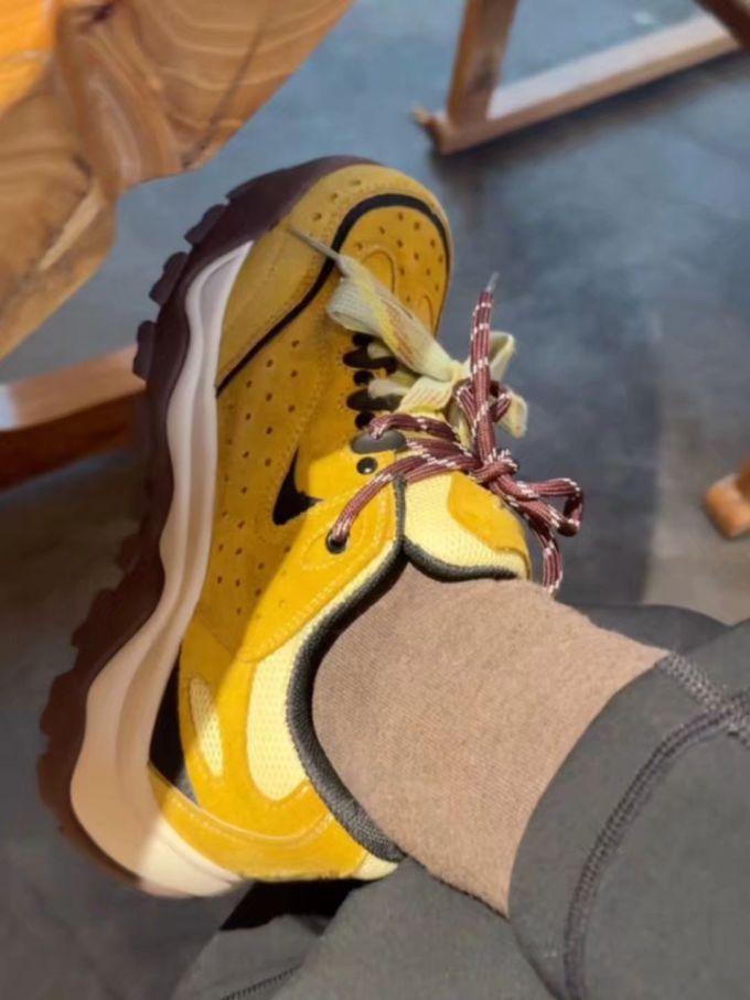 箭木色 巧克力软糖 小苍兰色 低帮 系带 皮革 