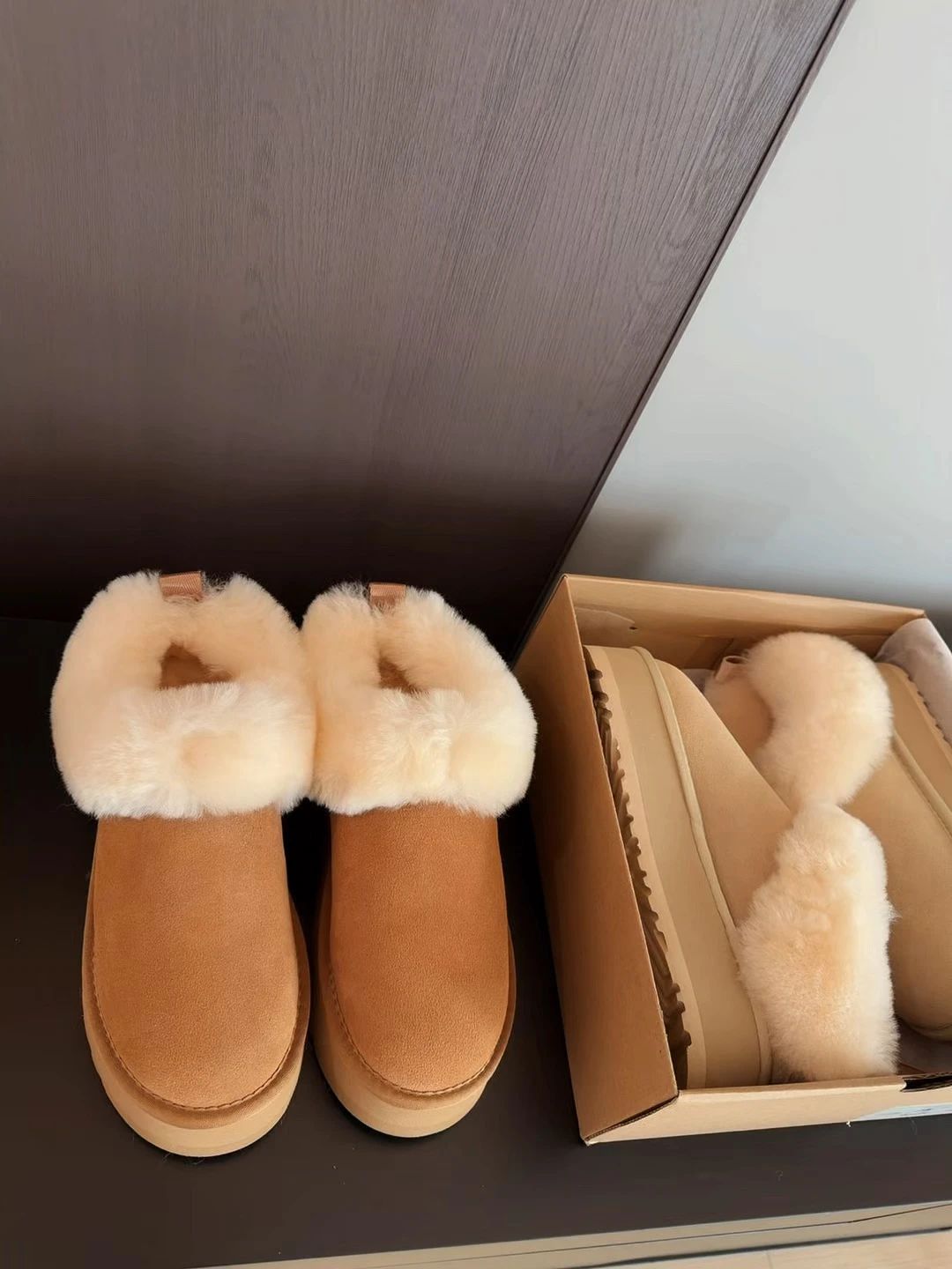 皮革褐 金赭石色 腰果色 圆头  - VALI鞋履AI设计主图