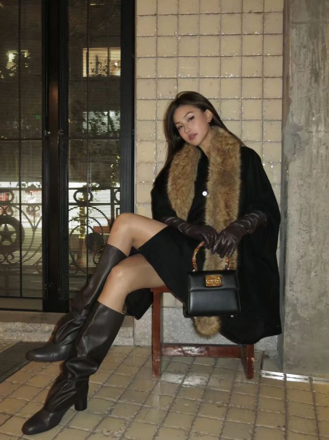 皮草面料 A型 翻领 中长袖 基础袖 深洞 袋鼠色 沙漠棕榈色 毛条 基础扣饰 韩系休闲 休闲 