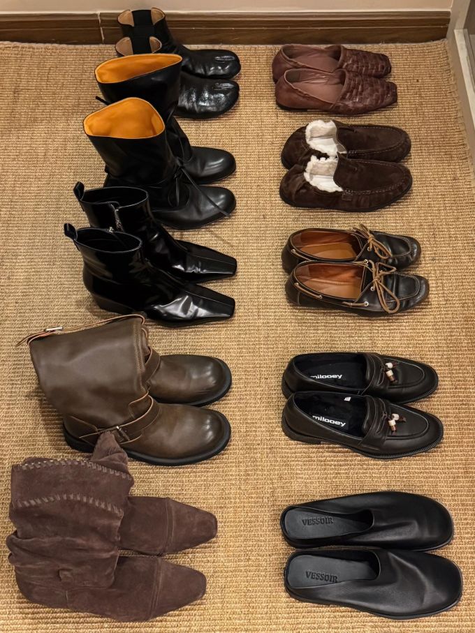 巧克力软糖 石板路 马鬃色 圆头 皮革 