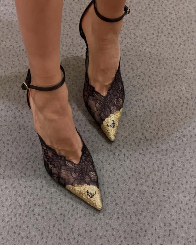 香煎 巧克力酱色 咖啡色 无帮 袢扣 蕾丝 