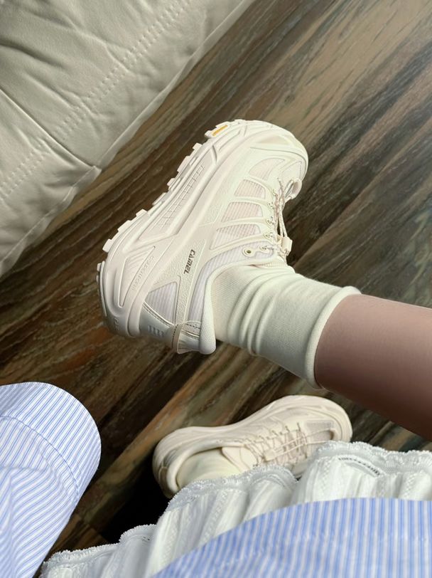 芦笋白 甜玉米 玛瑙灰 低帮 系带  - VALI鞋履AI设计主图