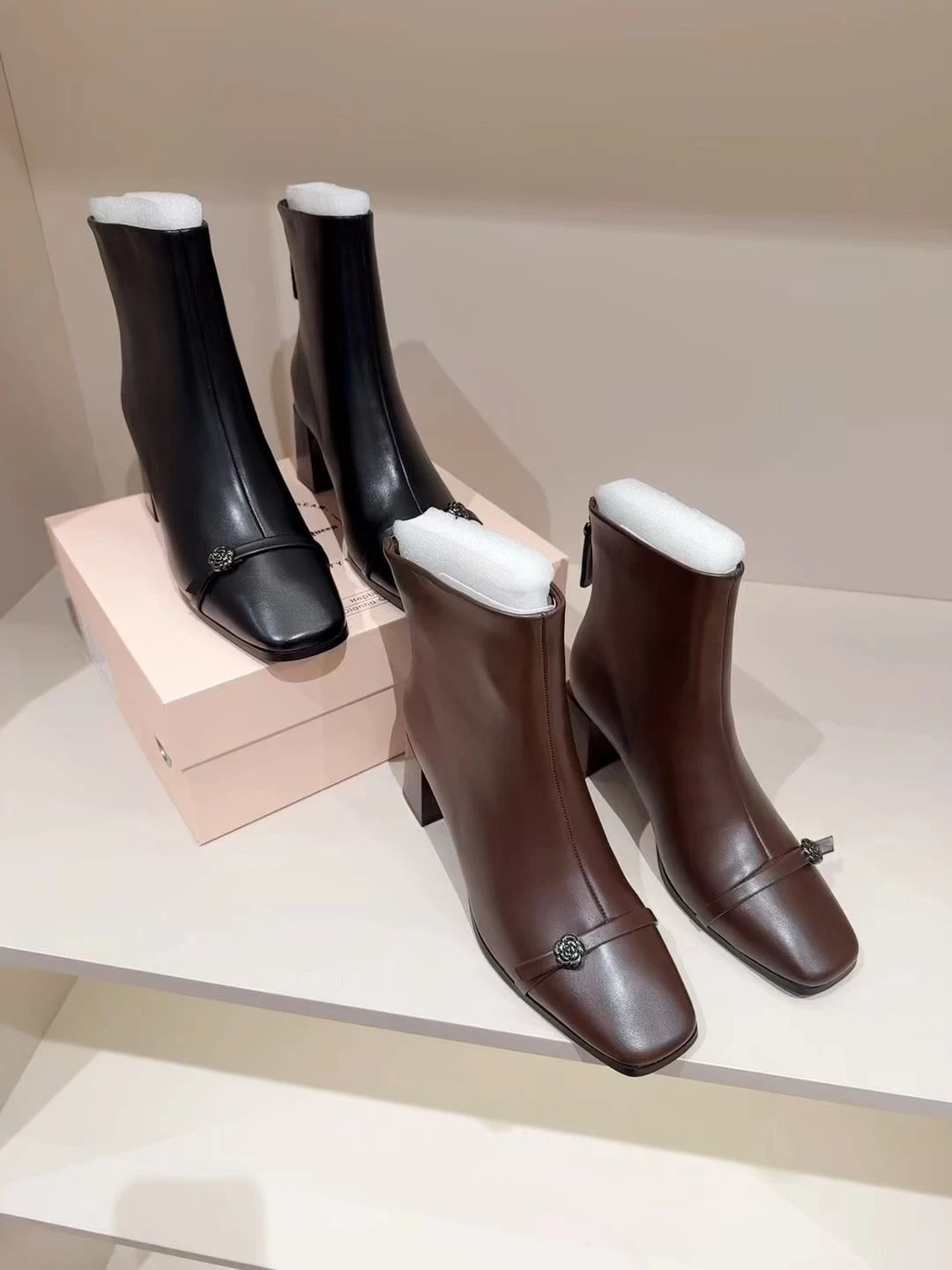 巧克力软糖 刨花巧克力 马提尼巧克力 方头 皮革  - VALI鞋履AI设计主图