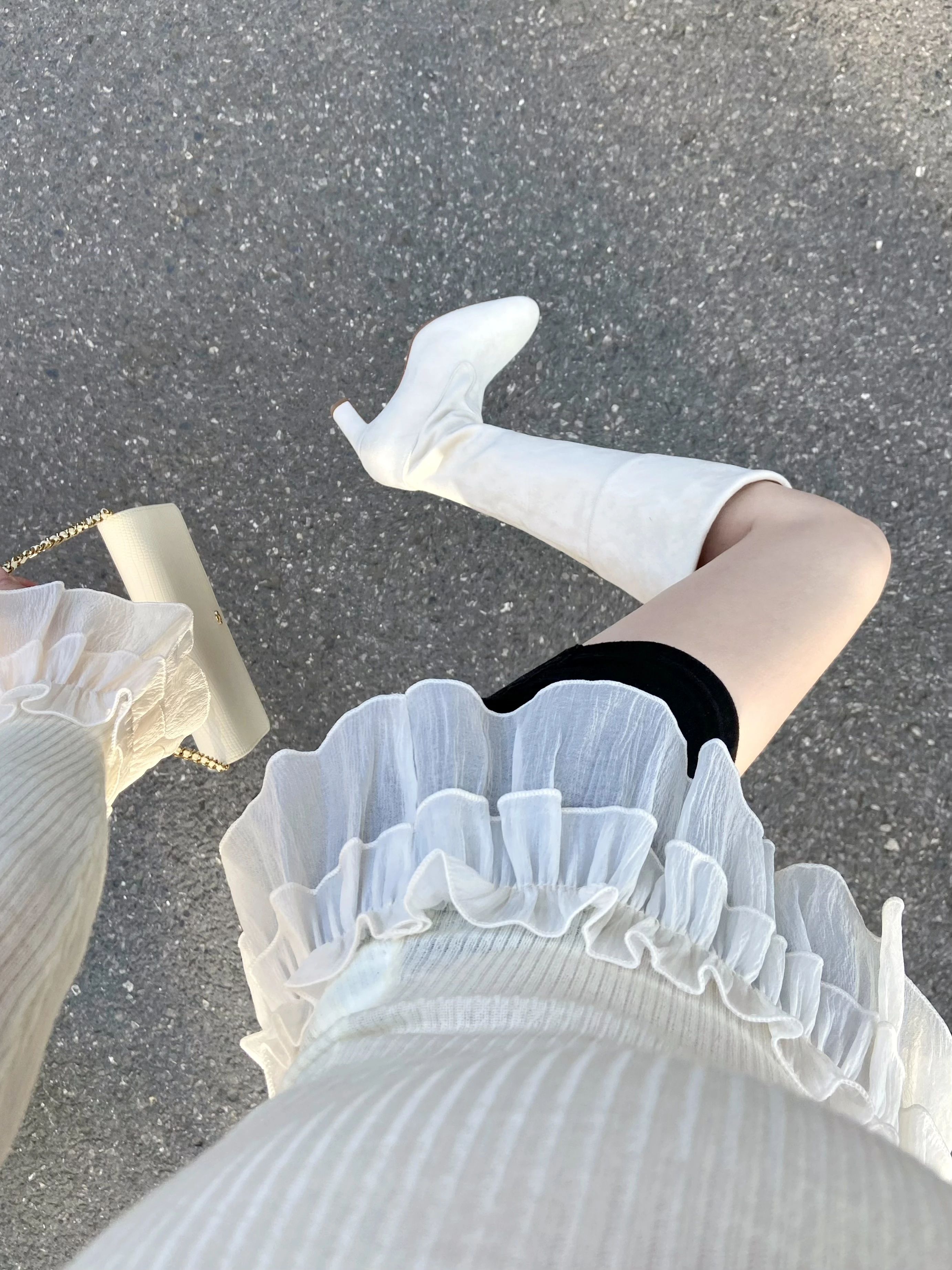 幻蓝色 亮白 香槟白 尖头 皮革  - VALI鞋履AI设计主图