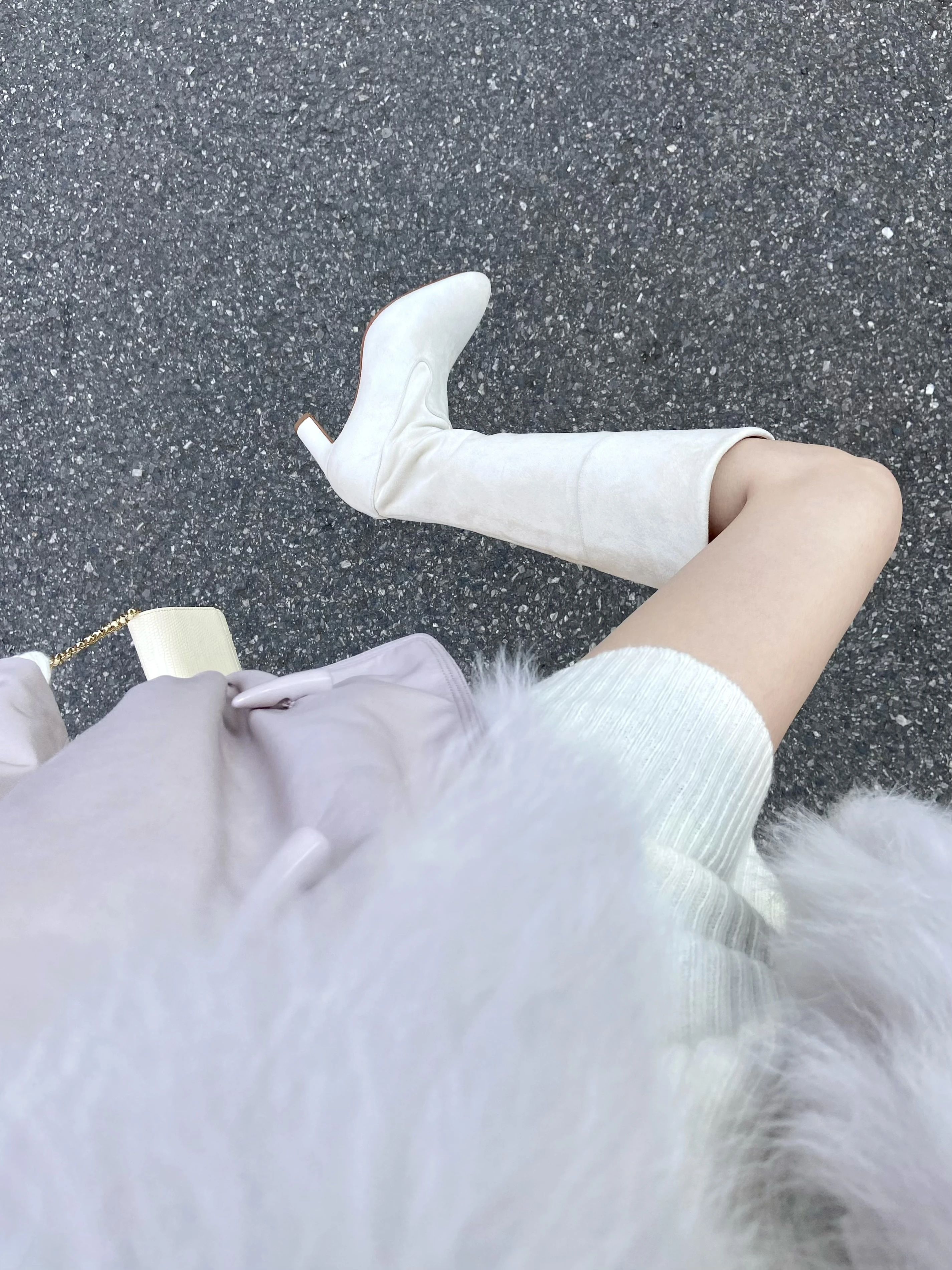 亮白 灌浆 古裙衬 尖头 皮革  - VALI鞋履AI设计主图