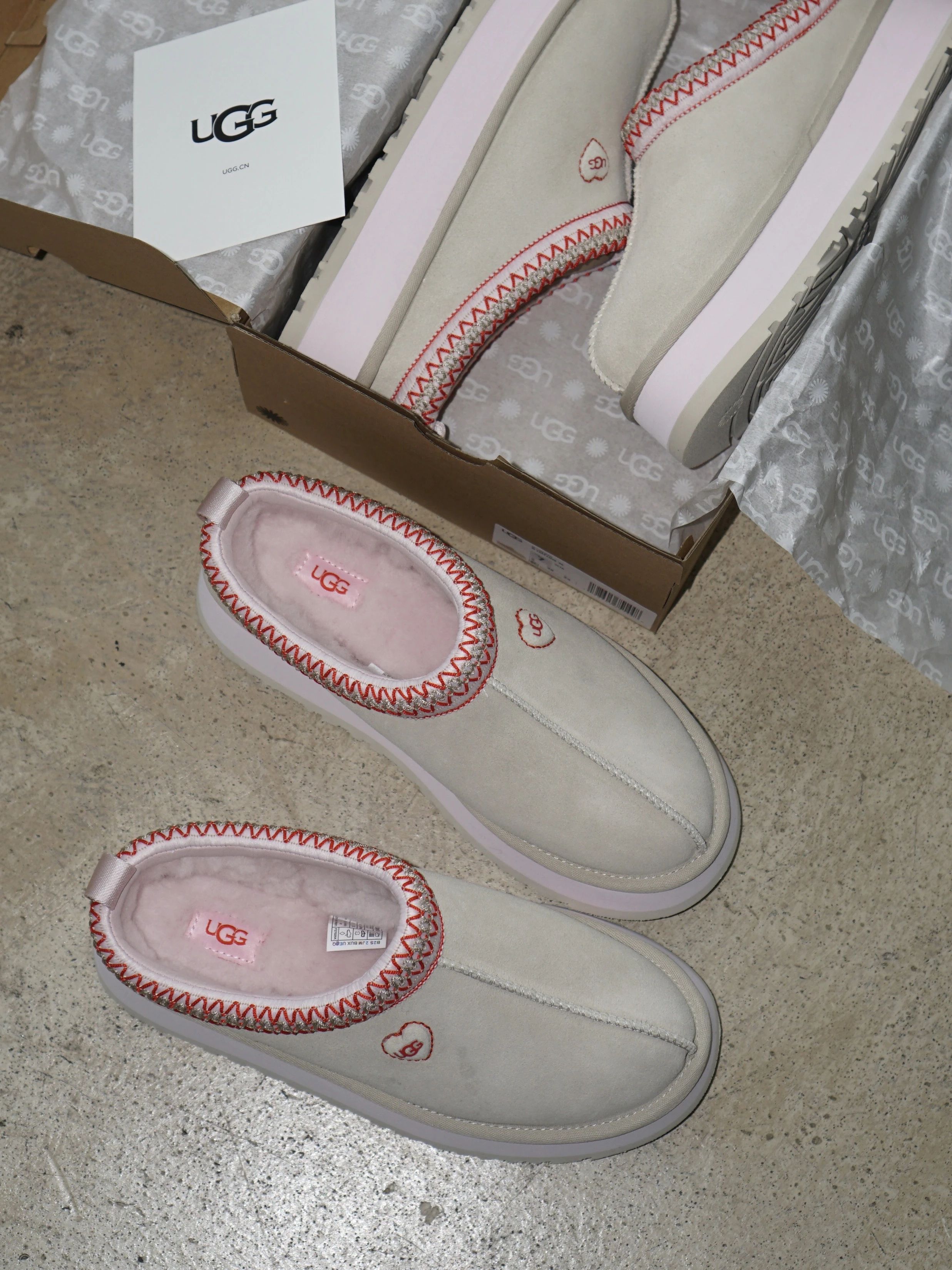 海鸥灰 塔灰色 岩脊色 无帮  - VALI鞋履AI设计主图