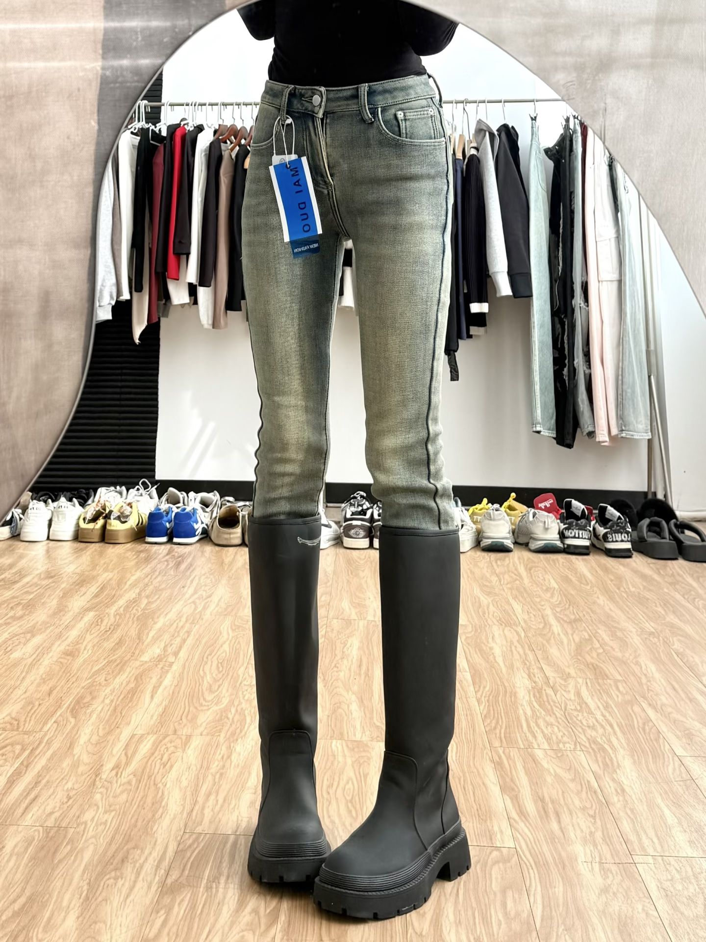 尾气黑 甜罗勒 阴影灰 圆头 皮革  - VALI鞋履AI设计主图