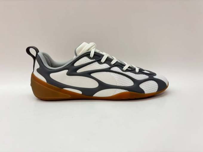 黑袍 银白 月光灰 低帮 系带 网面 