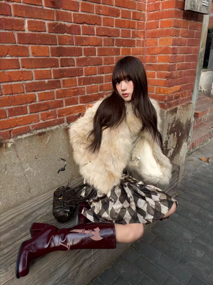 皮草面料 翻领 裘毛袖 小麦色 浅米灰色 米黄色 