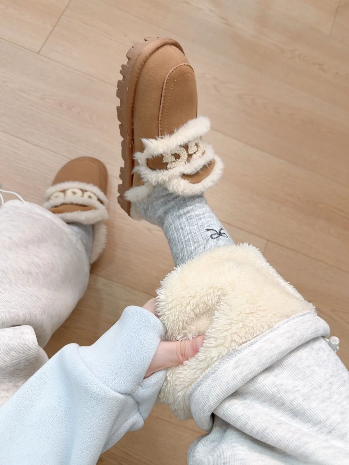 五子雀 夜雾色 狮鬃色 低帮 皮革  - VALI鞋履AI设计主图