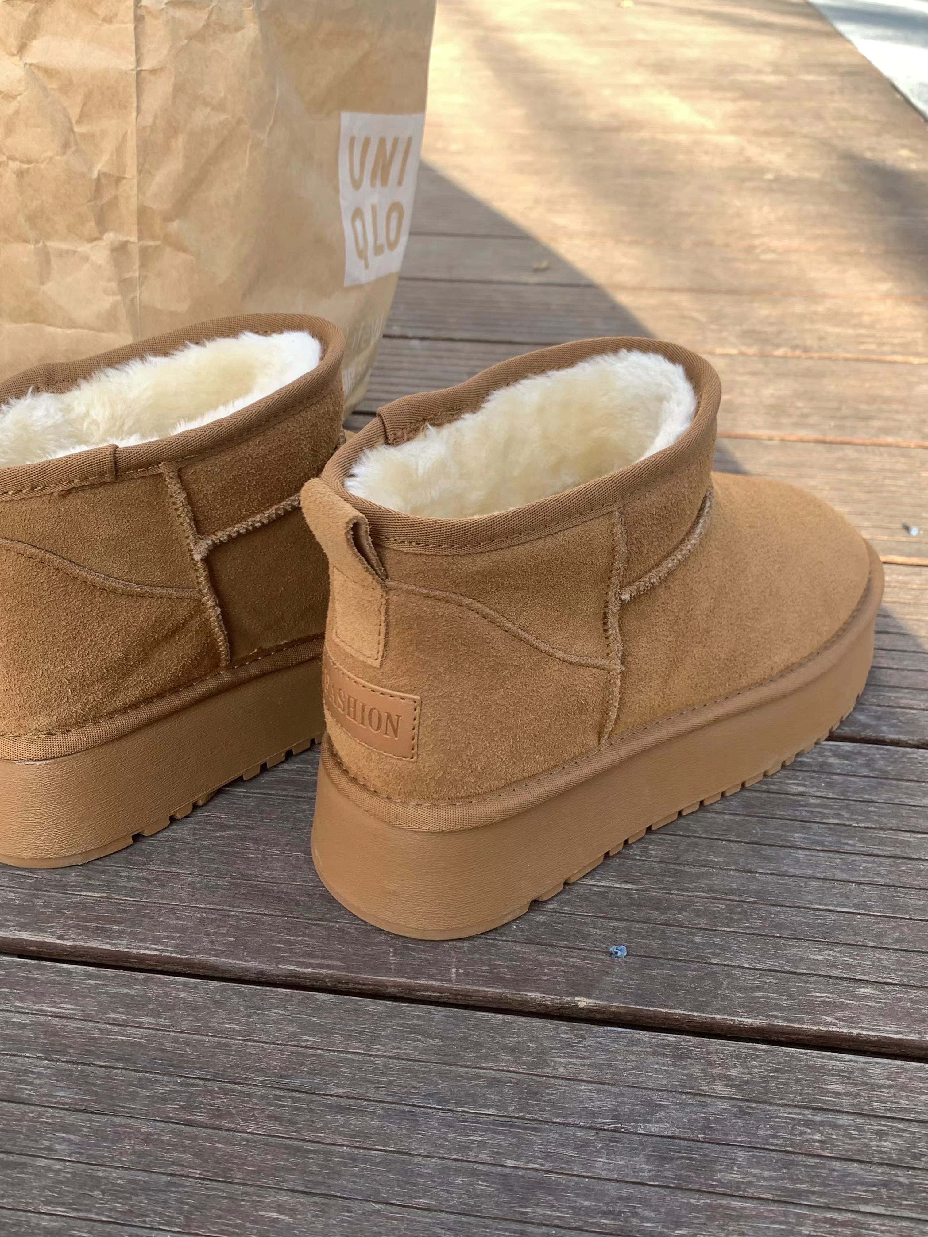  - VALI鞋履AI设计主图